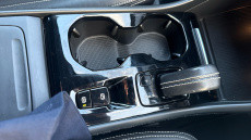 Volvo Xc40 2.0 B4P R DESIGN Pro 5dr Auto Petrol Estate